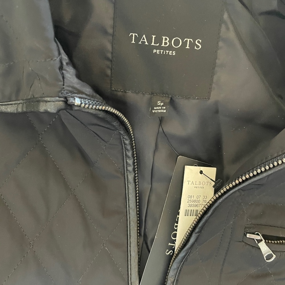 New - Talbots quilted jacket - Picture 2 of 10